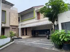 Dijual Rumah lengkap kolam renang Kebagusan Jakarta selatan