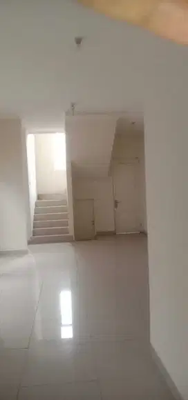 Disewakan Rumah 2 Lantai Uk 10x18 Cluster Alicante By Rumah Chinida