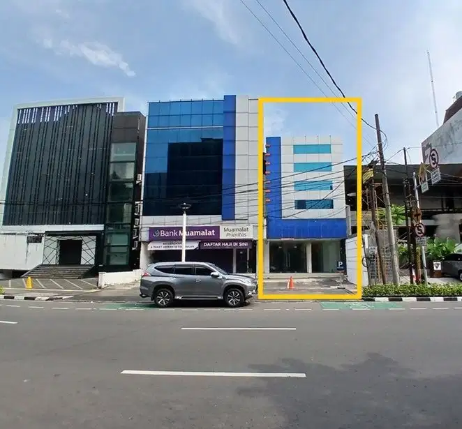 Disewakan Ruko 2 Lantai, Luas 280m2 di Melawai Raya, Kramat Pela