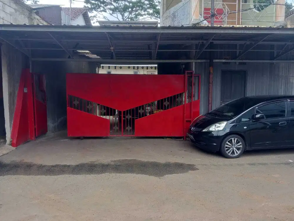 Di jual rumah tinggal di kawasan strategis jaksel
