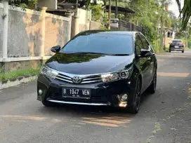 Toyota Corolla Altis 1.8 V AT 2015 Hitam Metalik
