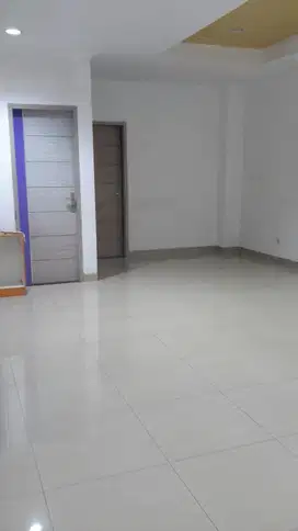 Disewakan Rumah Flat Semi Apartemen nyaman di Bungur Besar