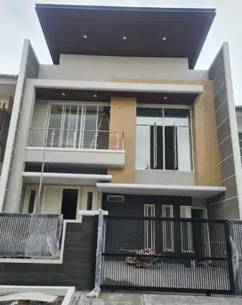 Rumah Pakuwon City San Diego Baru Surabaya Timur High Quality