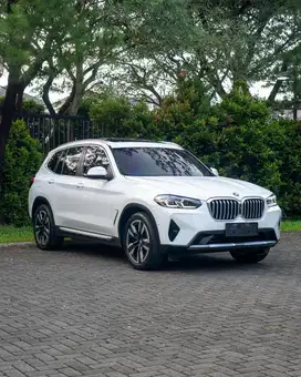 (Pajak Panjang!!) BMW X3 xLine LCI 2022 G01 X1 X4 X5 GLC200 330i 320i