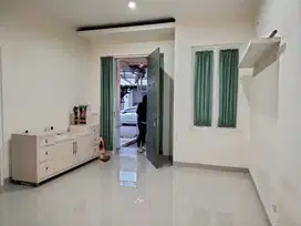 Dijual Rumah Siap Pakai Di Perumahan GAIA Residence Kedungmundu, Smrg