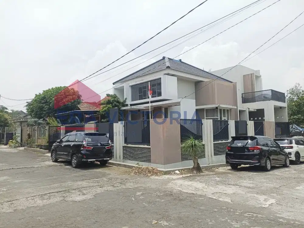 Rumah Lokasi Strategis Dekat Baru Posisi HOOK Dengan Row Jalan Lebar