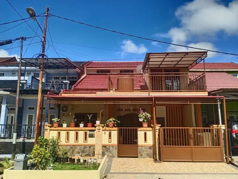 DIJUAL RUMAH FULLFURNISH TENGAH KOTA BERNUANSA MINIMALIS