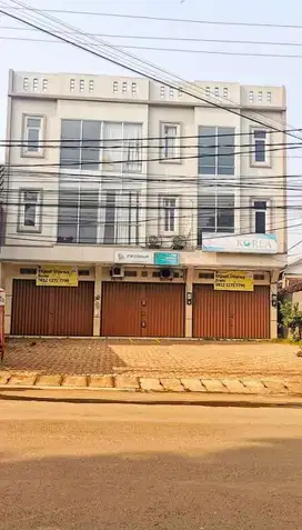 Ruko 3.5 Lantai Siap Pakai di Citeureup