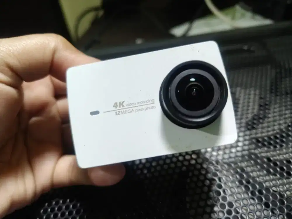 Dijual Xiaomi action cam 4K, No minus. Masih Mulus dan terawat.