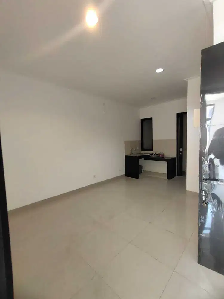 DISEWAKAN CEPAT CONDO HOUSE DI GREEN ROYAL