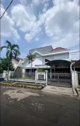 Dharmahusada Indah, 14jtan 240m2  kertajaya manyar pakuwon city