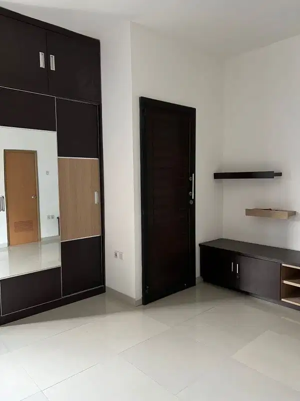 dijual rumah segera