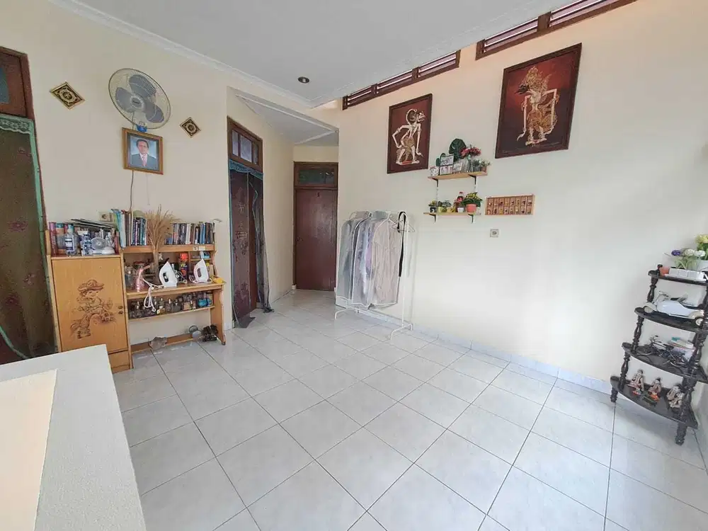 Dijual rumah murah cantik di lokasi strategis Kebon Jeruk RCTI