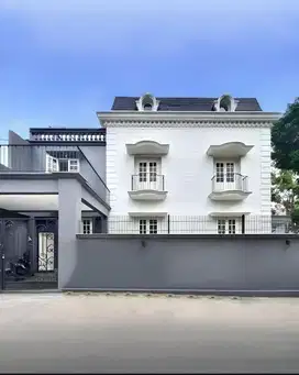 Di Jual Rumah Arteri Pondok Indah jaksel