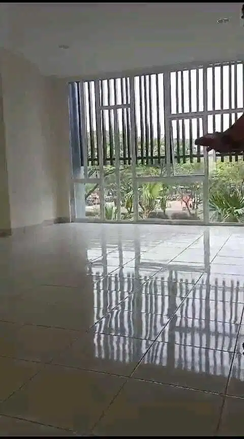 Dijual ruko bagus di Cleon park JGC Cakung Jakarta Timur