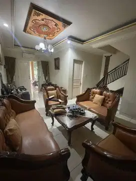 Rumah royal residence 2Lt di pulogebang cakung jakarta timur