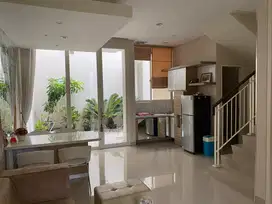 Rumah Di Citraland International Village 2 Utama Dekat Gwalk