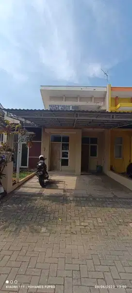 Dijual rumah 1 lantai di Grand city sepatan