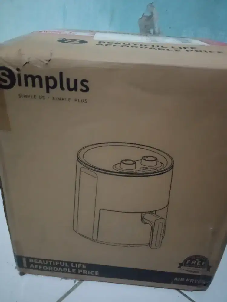 Jual air fryer masih baru.