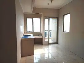 Disewakan unit kosongan 2 BR Apartemen Mediterania Boulevard