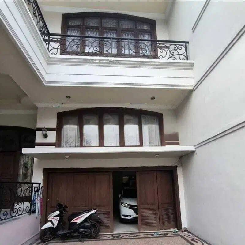 MURAH PAKUWON INDAH dkt citraland graha famili darmo wiyung