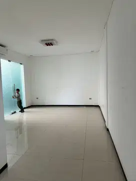 Rumah Pakuwon City San Diego San Antonio Terawat Luas 229m2