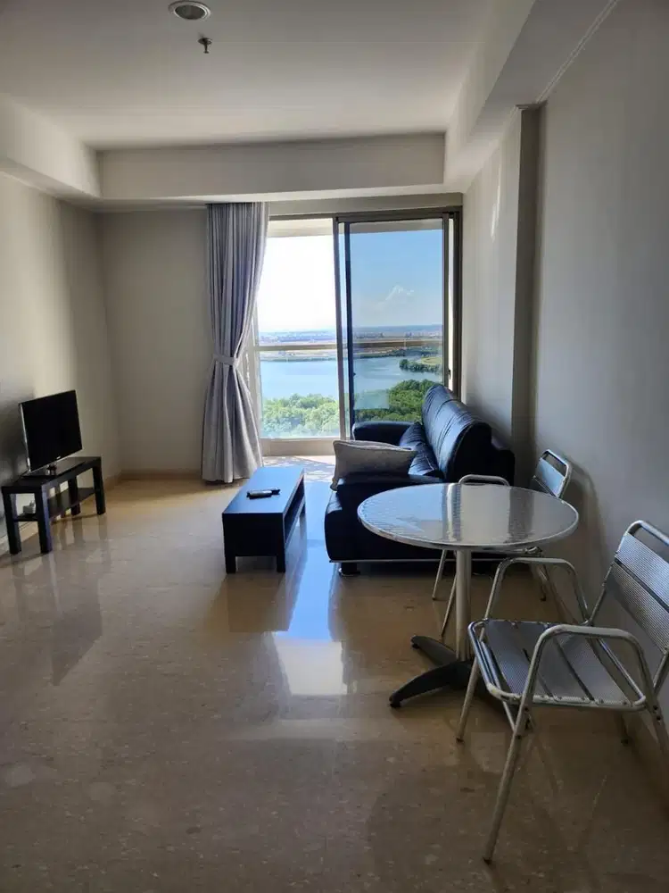 Disewakan 3BR furnished seaview Apt Goldcoast pik