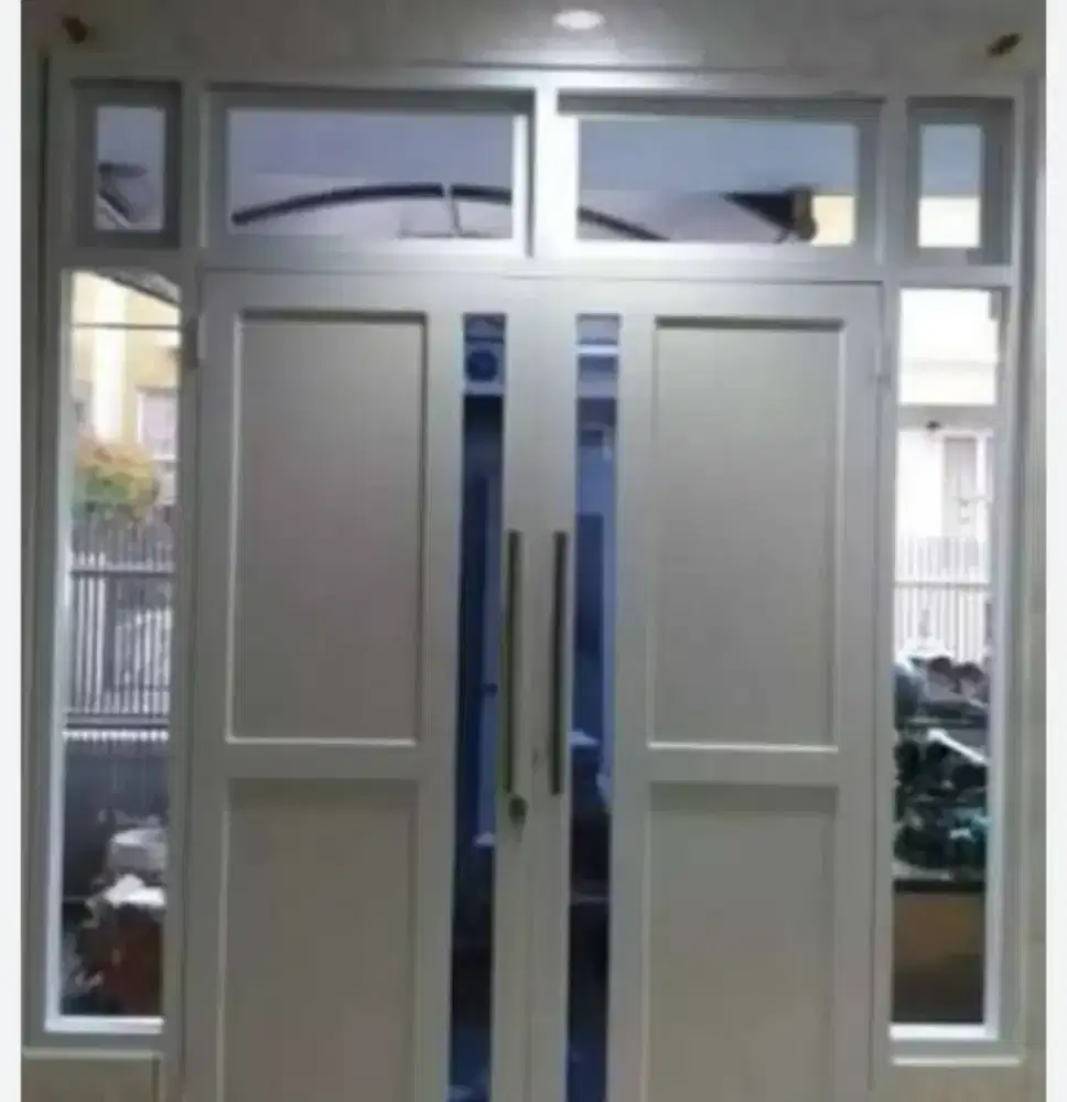 Kusen aluminium kaca polos