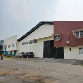 Dijual Gudang Jatake siapa pakai ada kantornya 2 lantai