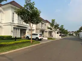 rumah super mewah siap huni cluster granada alicante gading serpong
