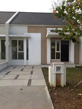 Dijual Cepat Rumah Suvarna Sutera cluster Fedora Tangerang