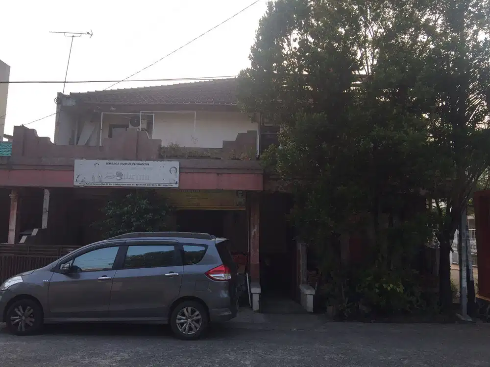 Jual Rumah Dekat Mall di Tytian Kencana Bekasi Utara