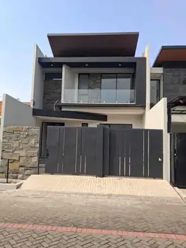 RNL DIJUAL RUMAH BARU GRESS DI MANYAR JAYA HIGH SPEC BUILDING DEKAT DENGAN MANYAR KERTOADI DAN DHARMAHUSADA
