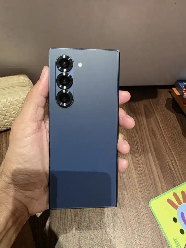 Samsung Z Fold 6