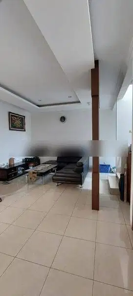 Rumah dijual di Alam Sutera rapih  bonus kitchen set full dak