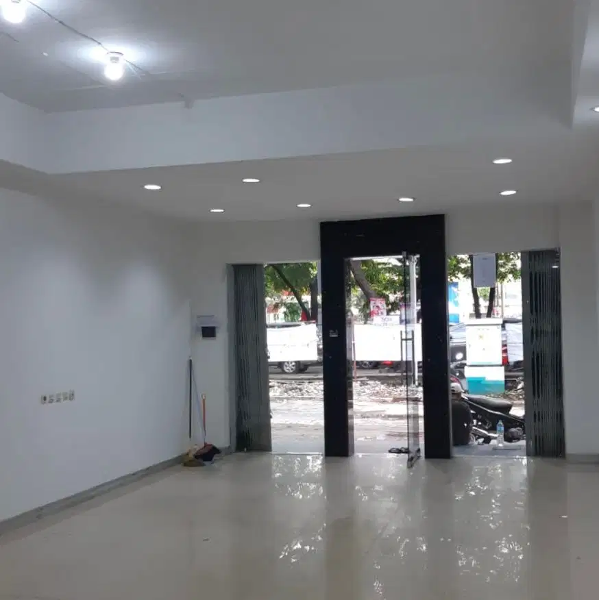 Ruko 2 Lantai Strategis Siap Pakai Di Danau Sunter