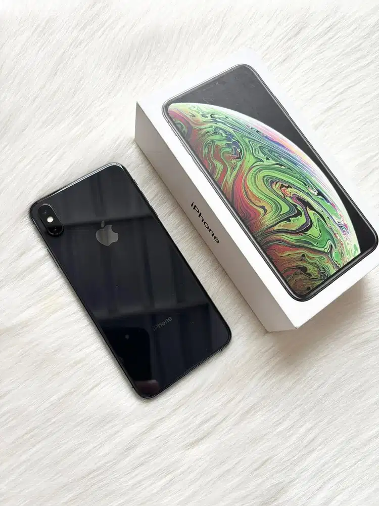 Iphone Xs Max 256gb black, resmi iBox (like new)