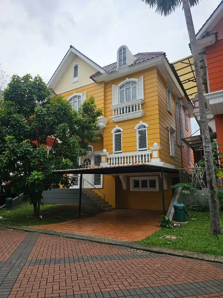 Dijual Rumah Siap Huni, At Omaha Village Gading Serpong