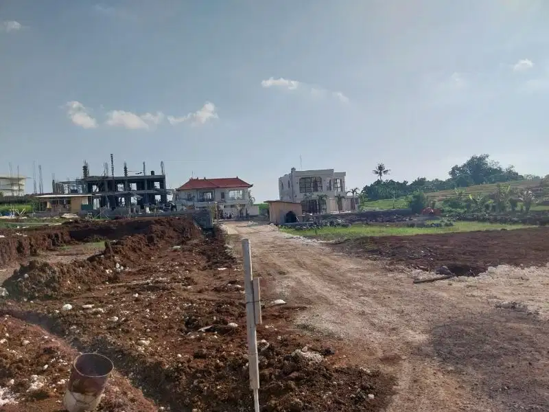 TANAH DENGAN PEMANDANGAN SAWAHDAN ONE GATE Sistem
