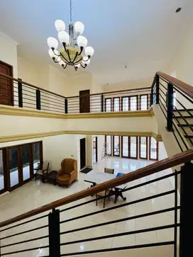 Disewakan Rumah Mewah di Taman Yasmin Bogor
