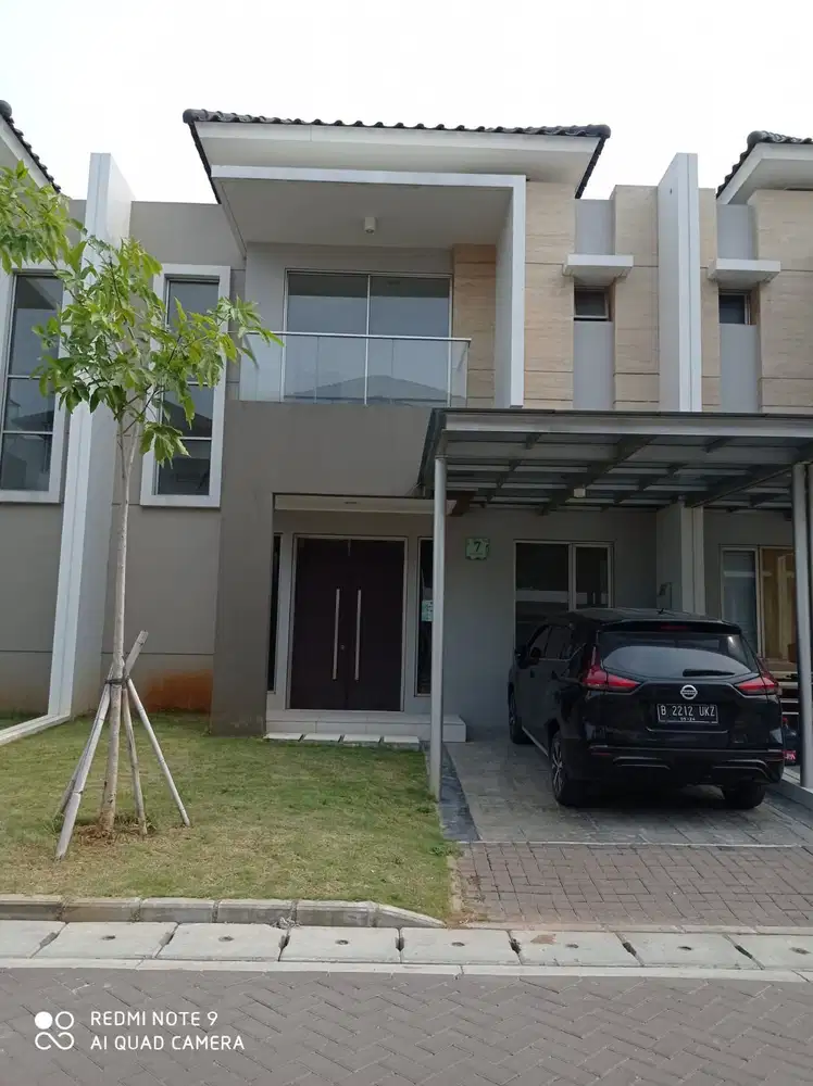 Dijual rumah  Golf Island   , Pantai Indah Kapuk Cluster  symphonia