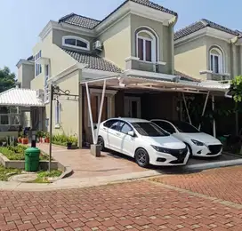 Dijual Rumah Cantik 2 Lantai di Cluster Samara Village Gading Serpong
