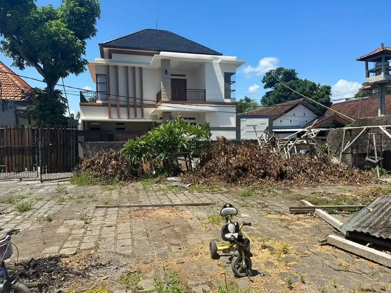 Di jual Tanah.
Area sanglah denpasar Jalan pulau alor Teuku umar