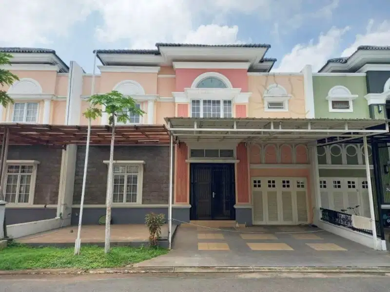 Rumah Menaggio Village Gading Serpong hadap Utara shm
