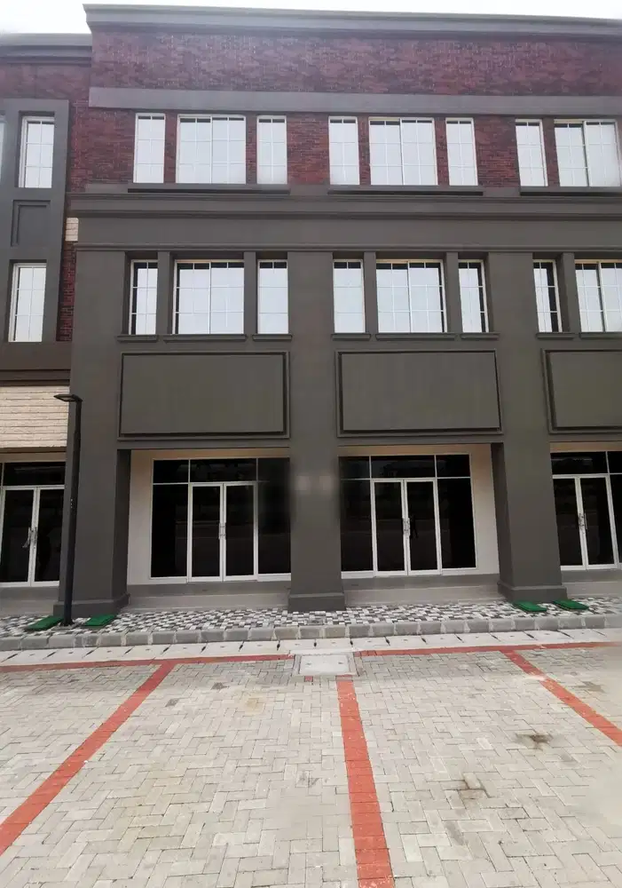 Dijual Cepat Murah Ruko Boston PIK 2 4,5x15 Hadap Jalan Strategis
