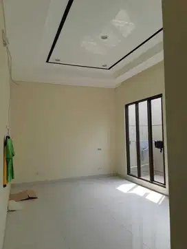 Rumah Ciamik Raffles Garden Citraland Lokasi Depan