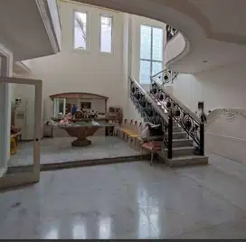 Murah Dan Masih Bisa Nego, Rumah Graha Family Komplek Mewah