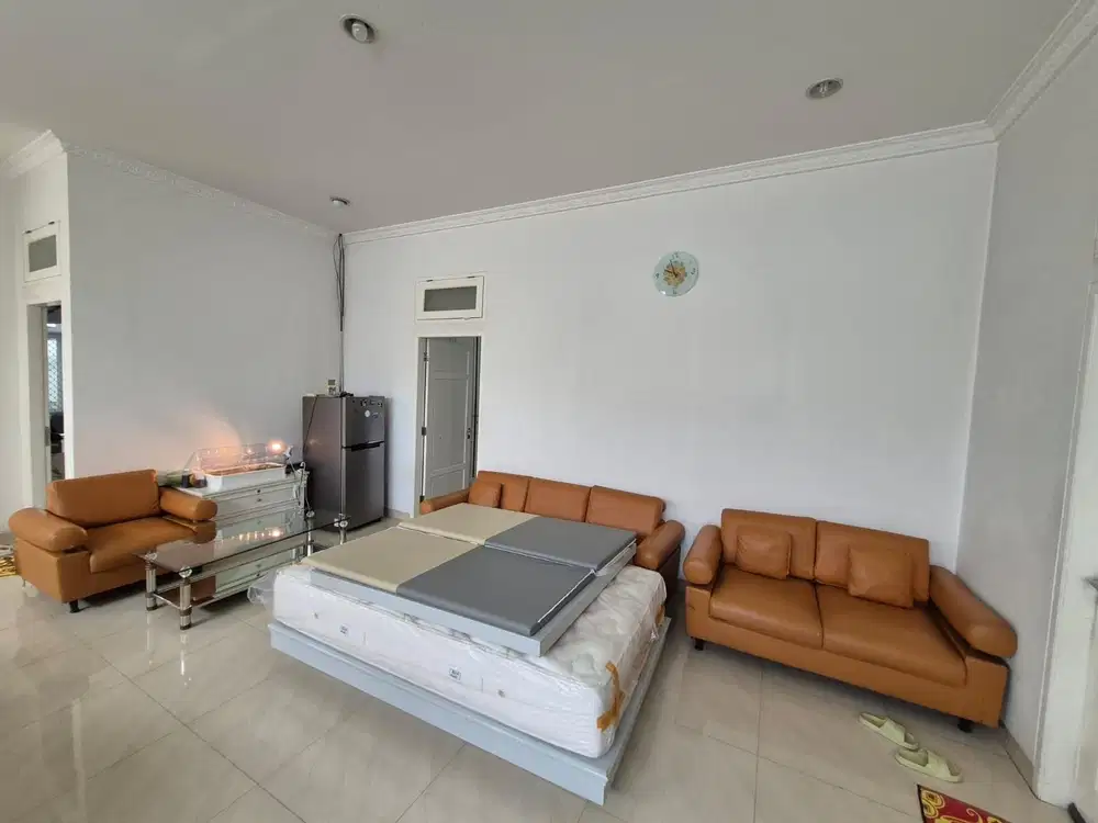 Dijual Rumah di dalam Perumahan Pantai Mutiara Pluit