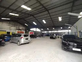 GUDANG BENGKEL TENDEAN MAMPANG PRAPATAN 2300 M2 COCOK UNTUK PADEL