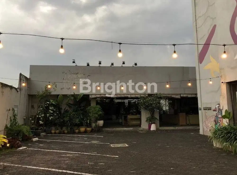 EX CAFE + GEDUNG SEMI FURNISH SIAP PAKAI DI RUNGKUT INDUSTRI dkt jemur
